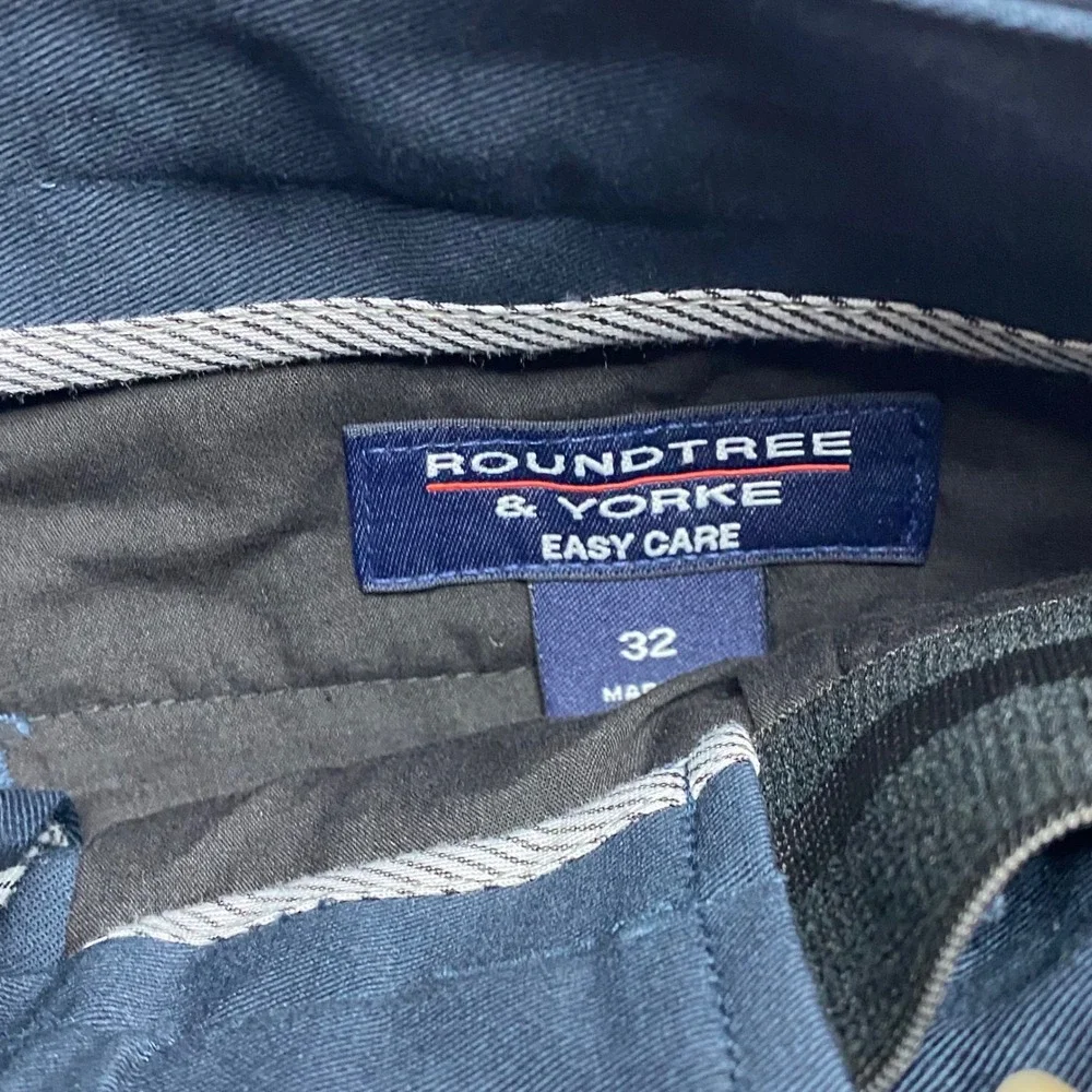 Roundtree & Yorke Travel Smart Mens‎ Pleated Shorts Expander Waistband 30 NWT